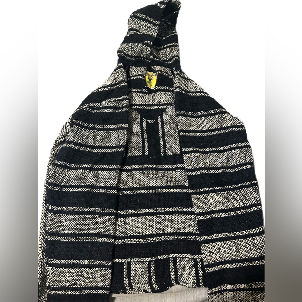 Iguana Jack Earth Ragz Kids XL Black And White Hoodie